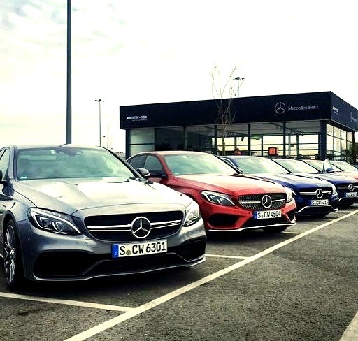 Mercedes-Benz C 63 AMG (Instagram @gtspirit)